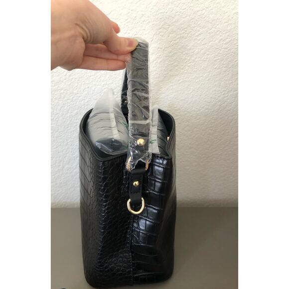 AOTA Elena Croc Top Bucket Bag with Crossbody Strap in Black - Picture 5 of 12